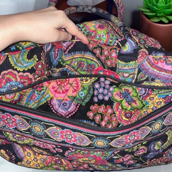 VERA BRADLEY -  GRAND TRAVEL WEEKENDER - Picture 8 of 13
